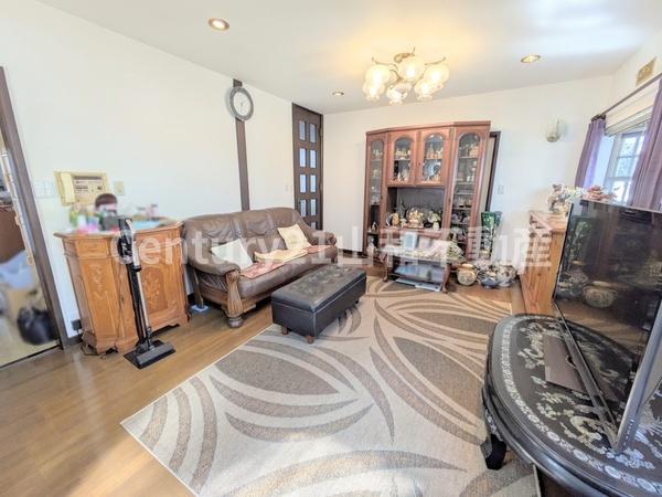 亀岡市南つつじケ丘大葉台２丁目の中古一戸建て