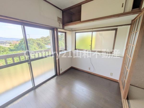 亀岡市ひえ田野町佐伯浦亦の中古一戸建て