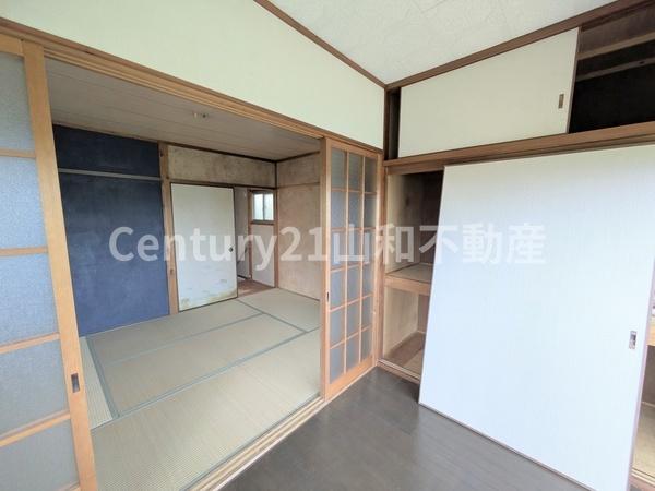 亀岡市ひえ田野町佐伯浦亦の中古一戸建て