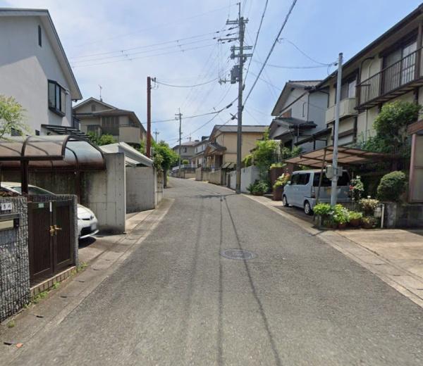 亀岡市南つつじケ丘大葉台１丁目の中古一戸建て