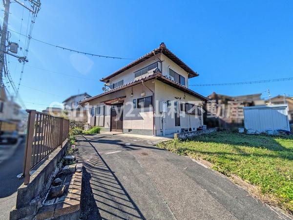 園部町小桜町（中古一戸建）