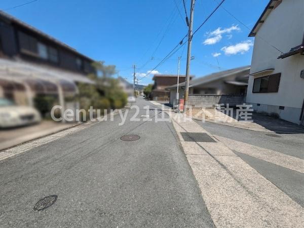 亀岡市余部町榿又の中古一戸建て