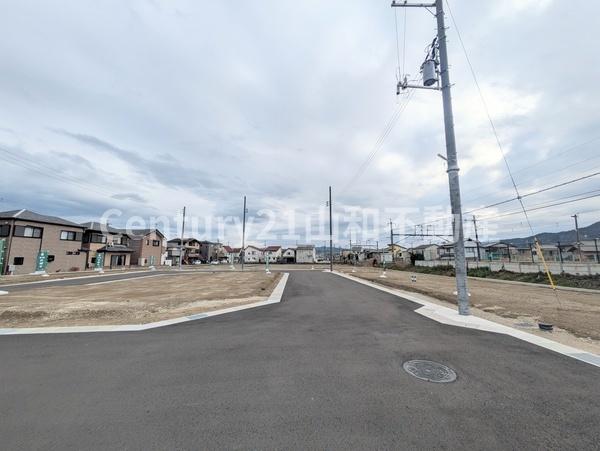 亀岡市千代川町今津２丁目の土地
