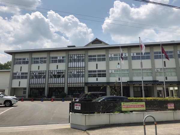 亀岡市三宅町１丁目の土地(亀岡市立亀岡小学校)