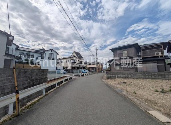 亀岡市篠町柏原久保垣内の新築一戸建