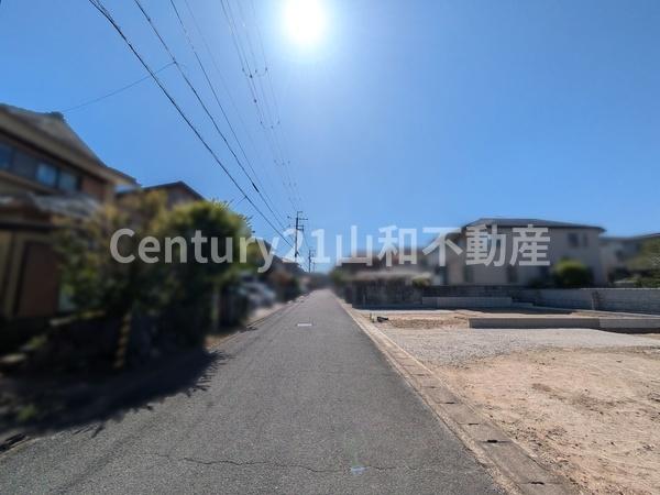 ブルーミングガーデン亀岡市古世町3丁目2号棟
