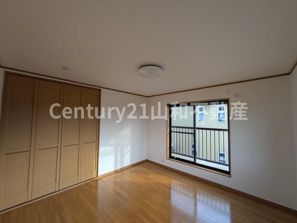 亀岡市西つつじケ丘美山台１丁目の中古一戸建て