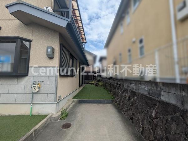 亀岡市西つつじケ丘美山台１丁目の中古一戸建て