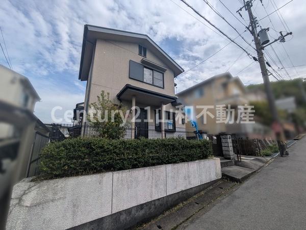 亀岡市西つつじケ丘美山台１丁目の中古一戸建て