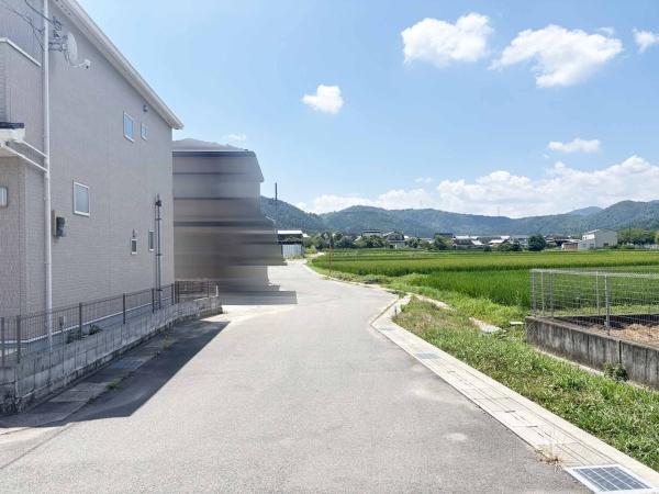 亀岡市曽我部町寺長縄手の中古一戸建て