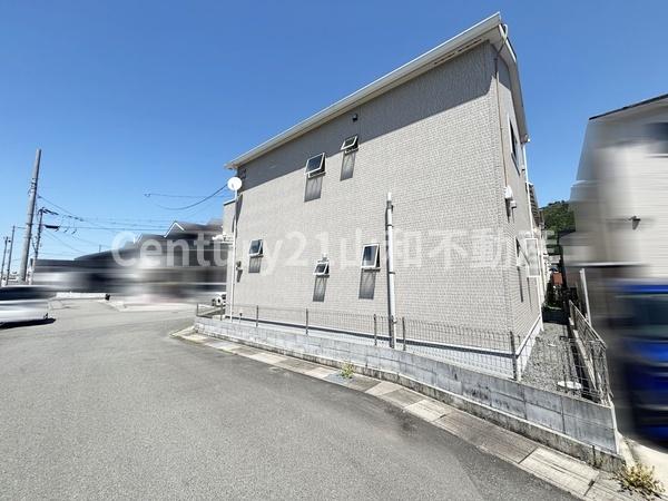 亀岡市曽我部町寺長縄手の中古一戸建て