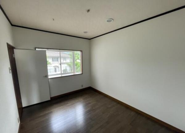 亀岡市篠町森向坂の中古一戸建て