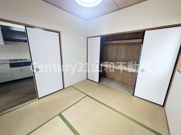 エル・クニッテル206号室（中古マンション）