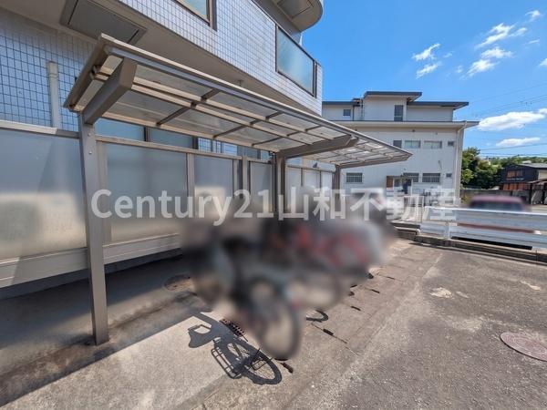 エル・クニッテル206号室（中古マンション）
