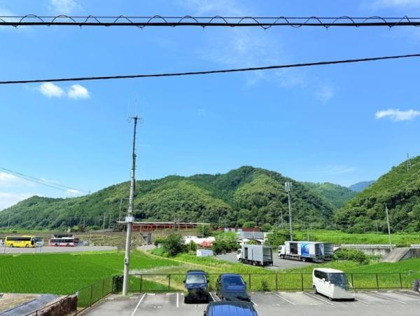 亀岡市篠町見晴１丁目の中古一戸建て