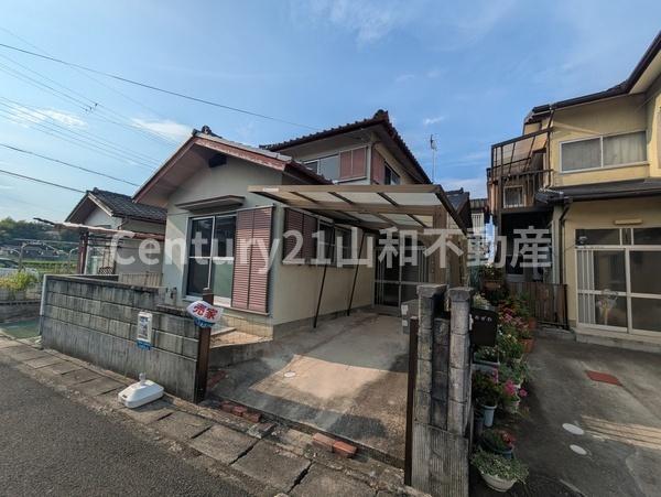 亀岡市篠町広田３丁目の中古一戸建