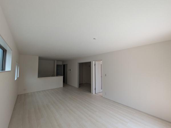 リーブルガーデン園部町若松町②号棟（新築一戸建）
