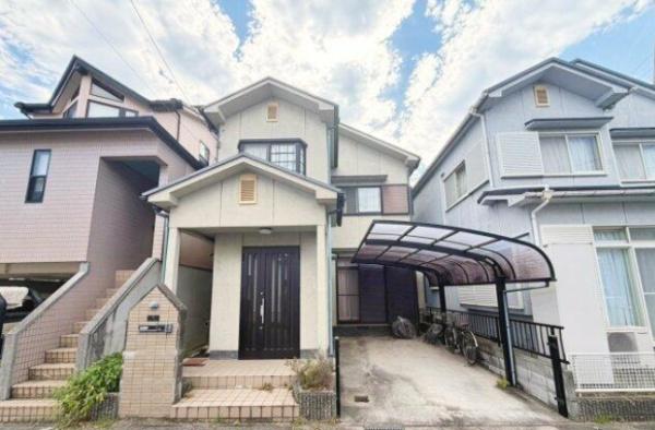 亀岡市荒塚町２丁目の中古一戸建