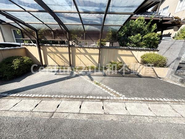 亀岡市南つつじケ丘桜台２丁目の中古一戸建て