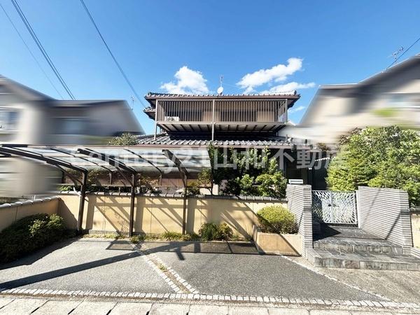 亀岡市南つつじケ丘桜台２丁目の中古一戸建て