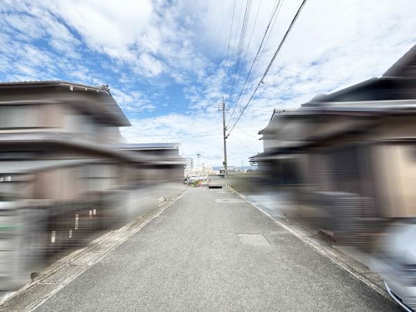 亀岡市荒塚町２丁目の中古一戸建て