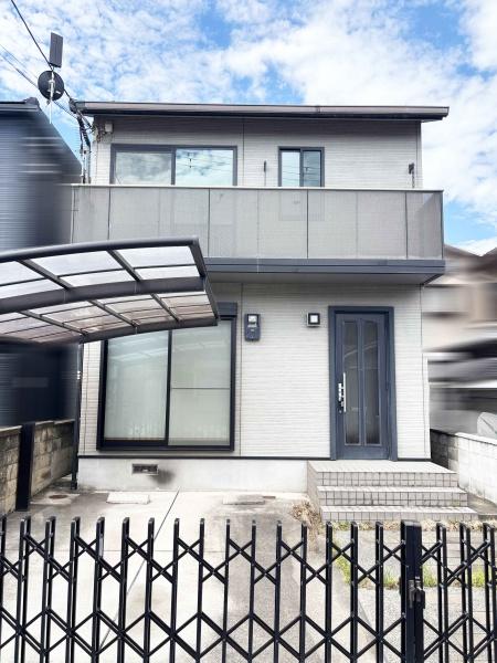 亀岡市荒塚町２丁目の中古一戸建