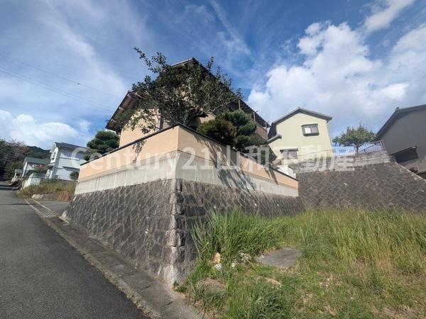 亀岡市畑野町千ケ畑高橋の中古一戸建て