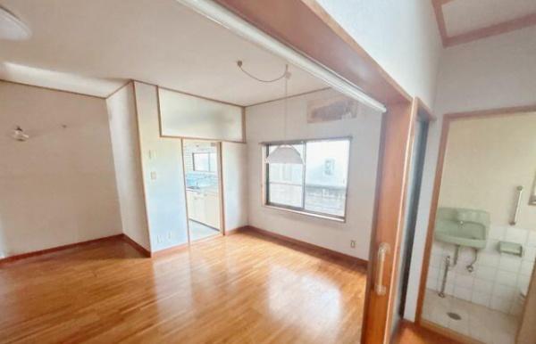 亀岡市西つつじケ丘大山台２丁目の中古一戸建て