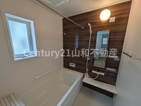 亀岡市三宅町１丁目の新築一戸建