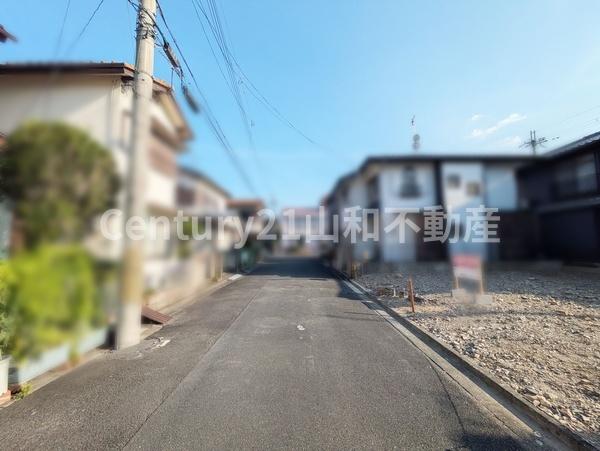 亀岡市三宅町１丁目の新築一戸建