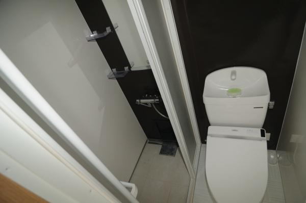 松戸市松飛台、事務所