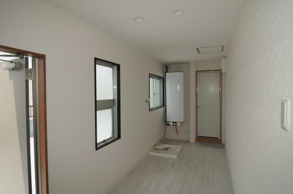 松戸市松飛台、事務所