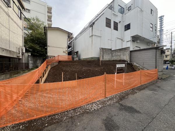 新宿区市谷薬王寺町の土地