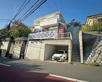 横浜市金沢区釜利谷東３丁目の中古一戸建