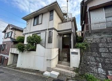 横浜市南区中里4丁目45-16
