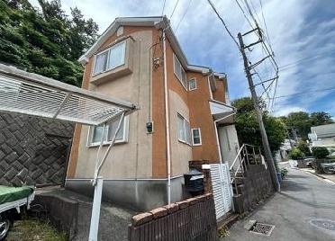横浜市中区本牧元町７４ー２１