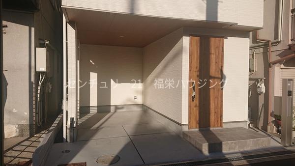 安田4丁目新築戸建て