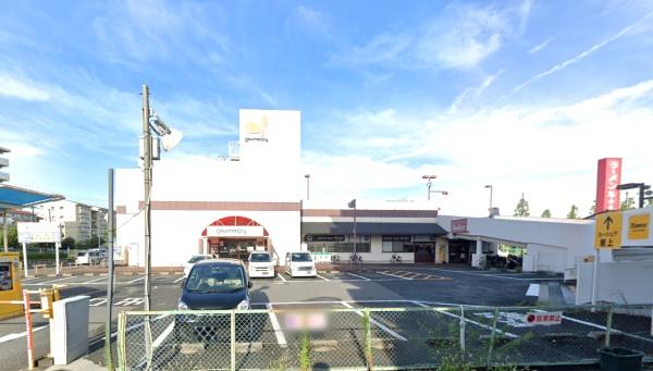クレアホームズ鶴見緑地公園(グルメシティ鶴見店)