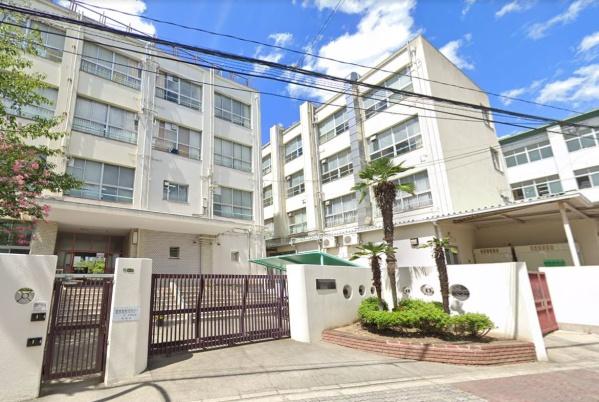 四季彩都くすのき館(大阪市立放出小学校)