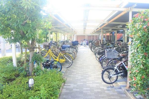 プレステ15番館鶴見緑地