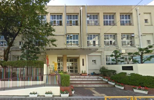 城東中央アインス(大阪市立成育小学校)