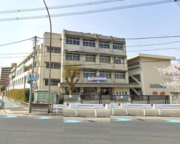 守口市大日町2丁目の中古一戸建て(守口市立庭窪中学校)