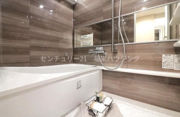 コスモ鶴見緑地