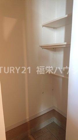 城東区鴫野東3丁目新築戸建て(収納)