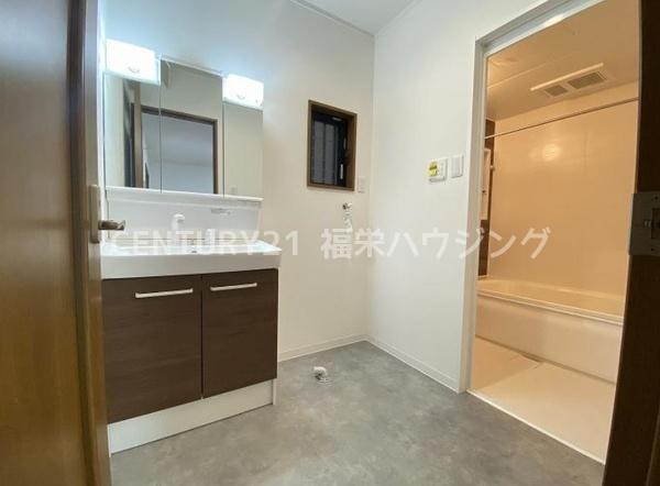 東大阪市楠根３丁目の中古一戸建て
