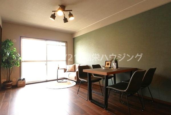 エメラルドマンション鶴見緑地