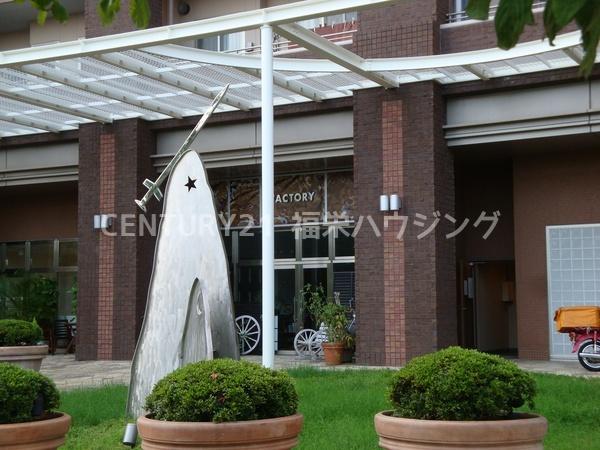 ロイヤルアークグランデールタワー