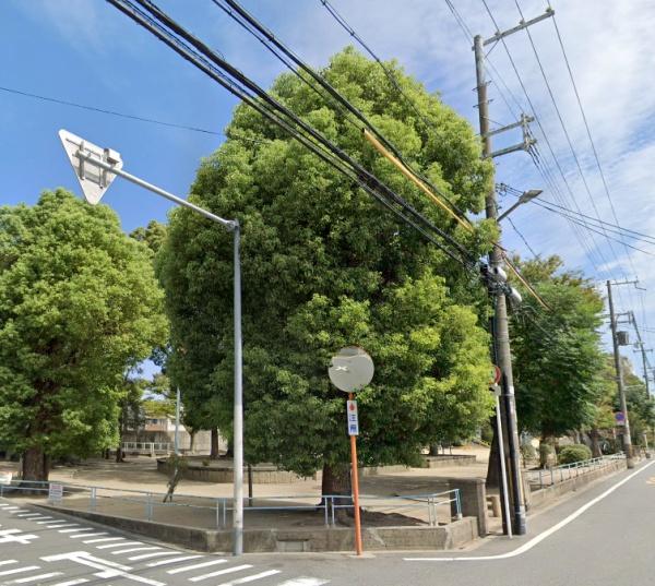 リバーガーデン森の城(天王田公園)