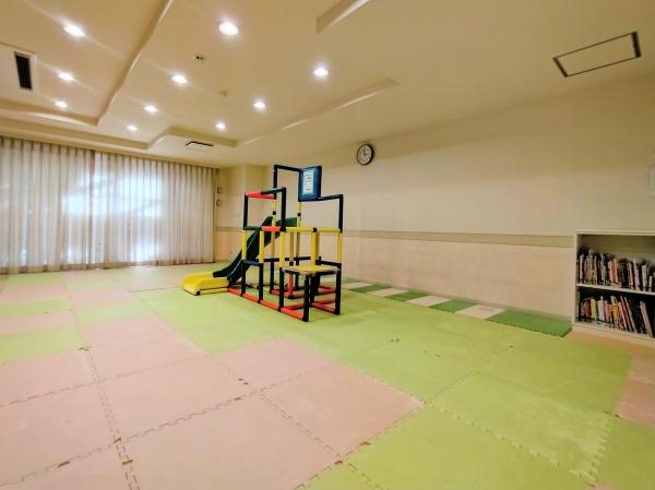 リバーガーデン森の城