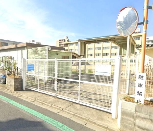 ロイヤルドゥ香里園タワー(寝屋川市立北小学校)